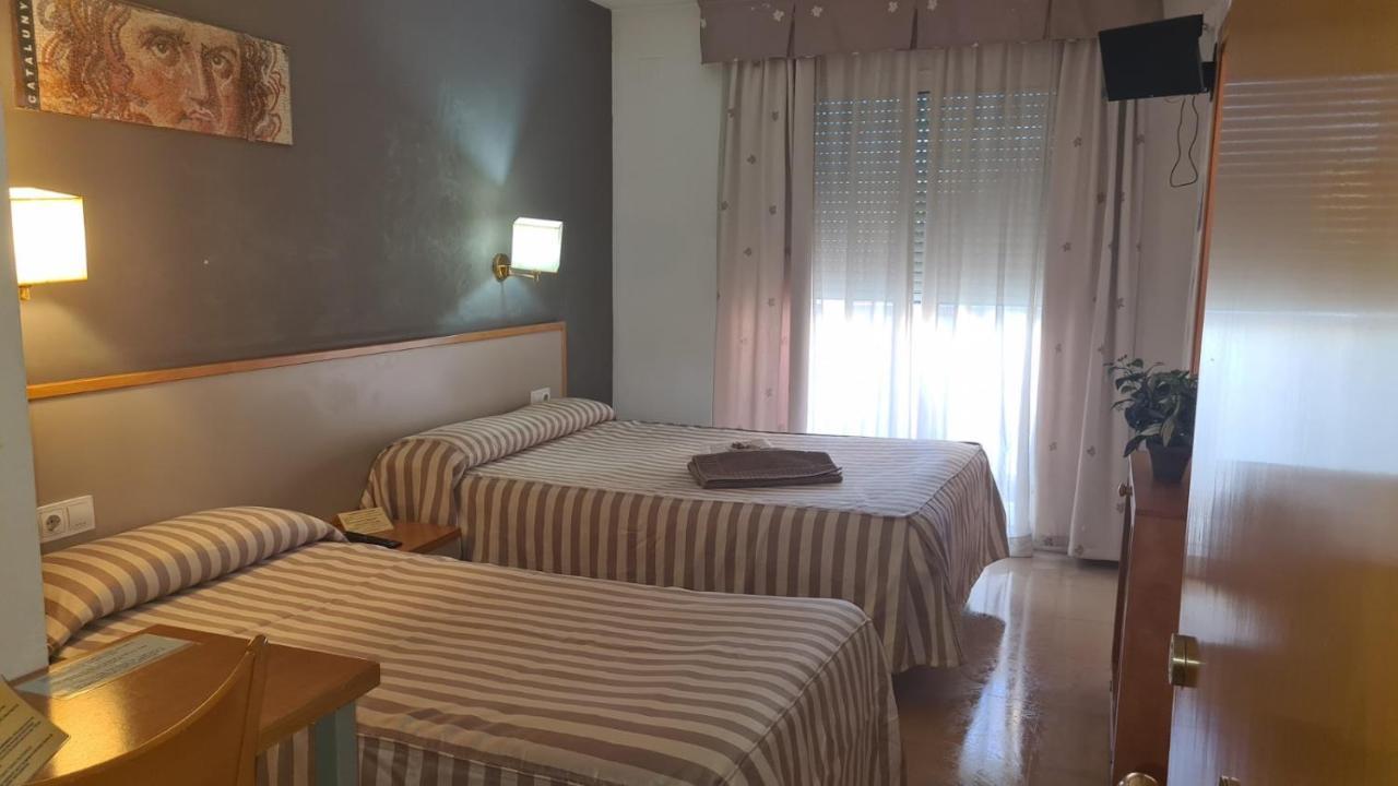 Hotel Cosmos Tarragona Eksteriør bilde