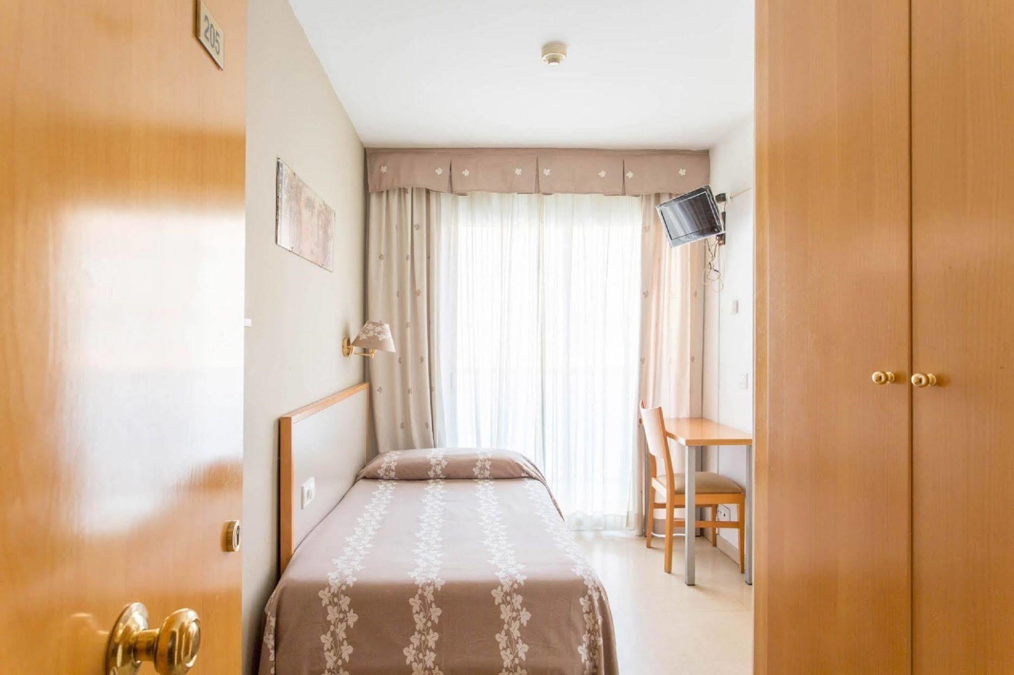 Hotel Cosmos Tarragona Eksteriør bilde