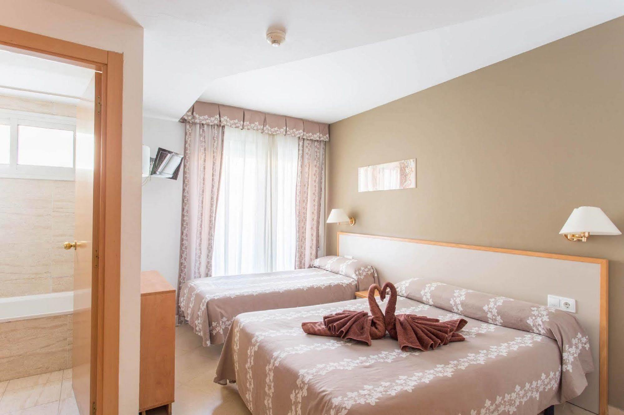 Hotel Cosmos Tarragona Eksteriør bilde